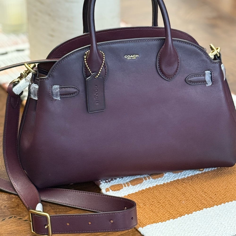 Coach Empire 28 Merlot